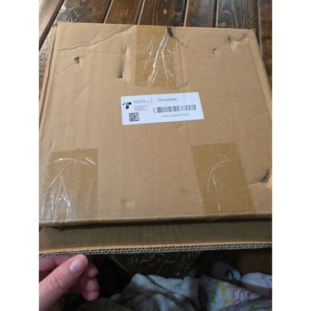 The Unbranded Brand durable frosted